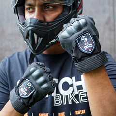 Hand Gloves